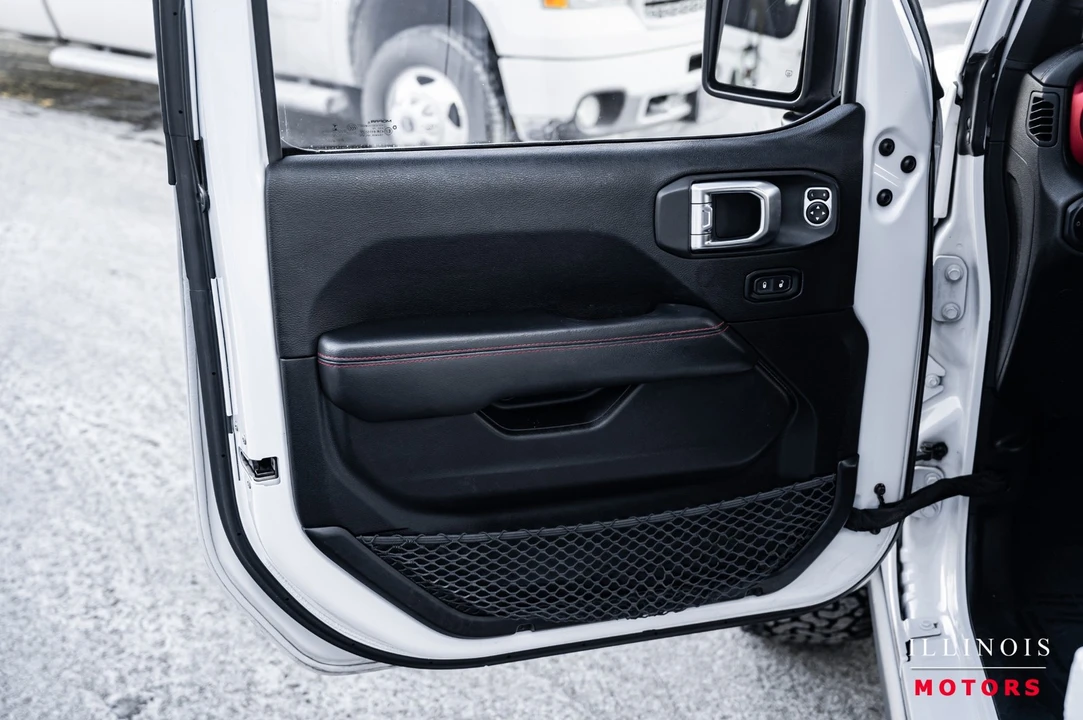 2019 Jeep JL Wrangler - Image 17 of 21