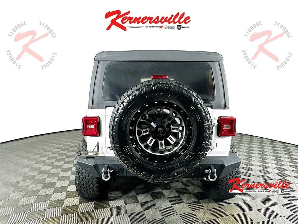 2019 Jeep JL Wrangler - Image 6 of 12