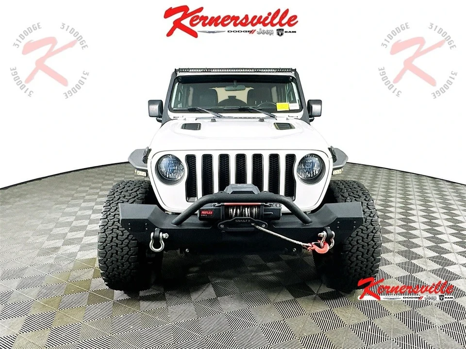 2019 Jeep JL Wrangler - Image 2 of 12
