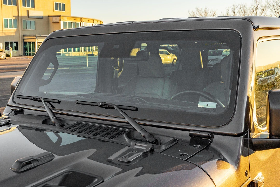 2019 Jeep JL Wrangler - Image 20 of 31