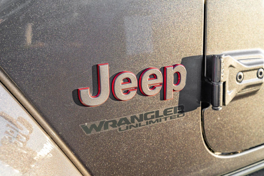 2019 Jeep JL Wrangler - Image 22 of 31