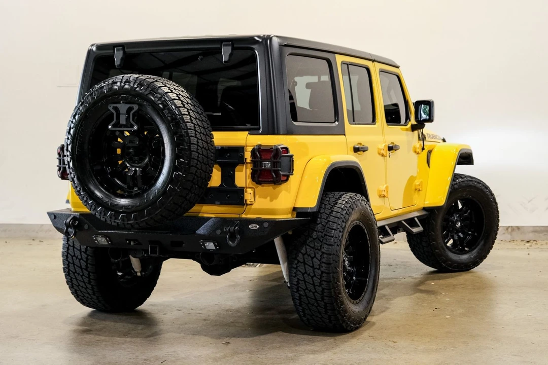 2019 Jeep - Image 8 of 12