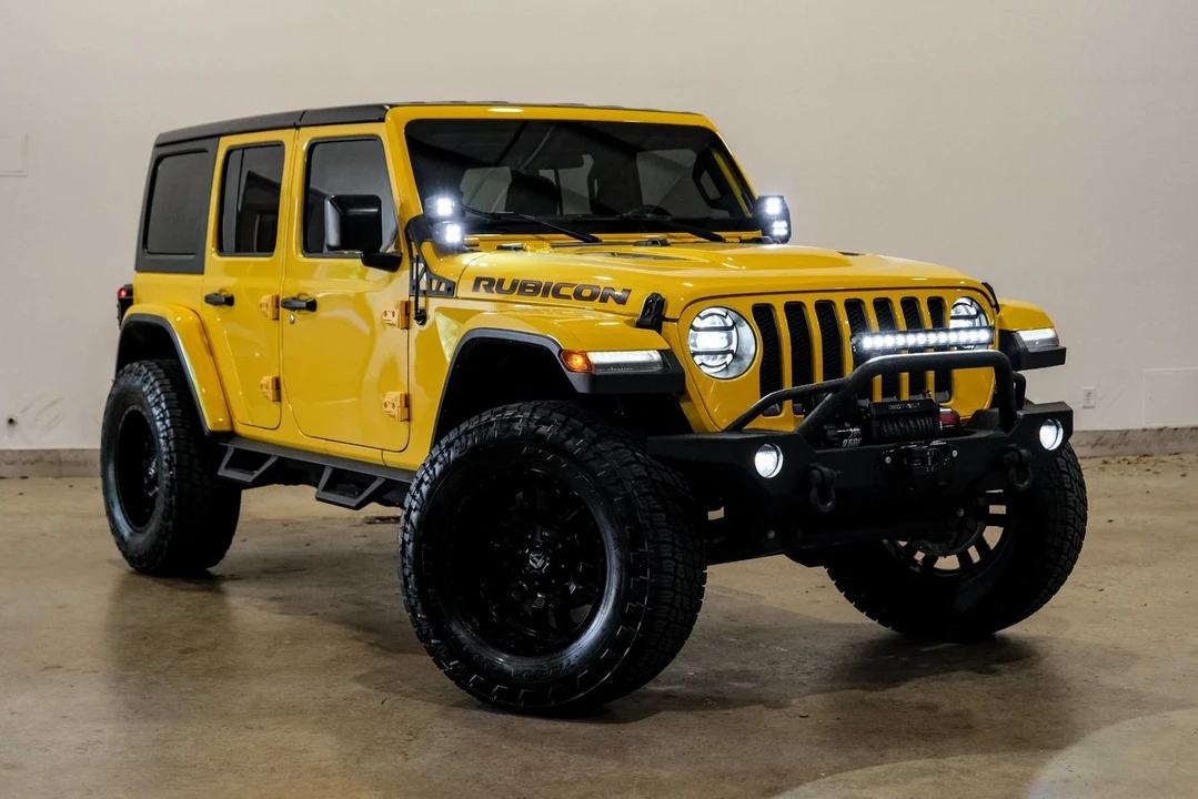 2019 Jeep JL Wrangler - Image 2 of 12