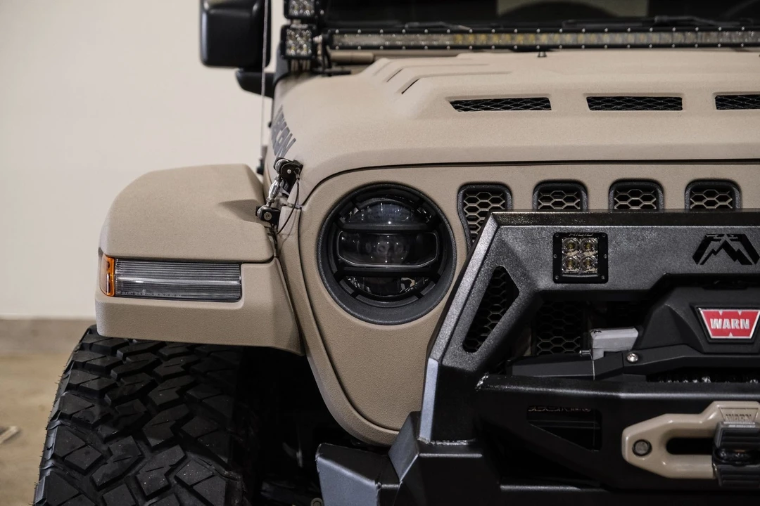 2019 Jeep JL Wrangler - Image 4 of 12