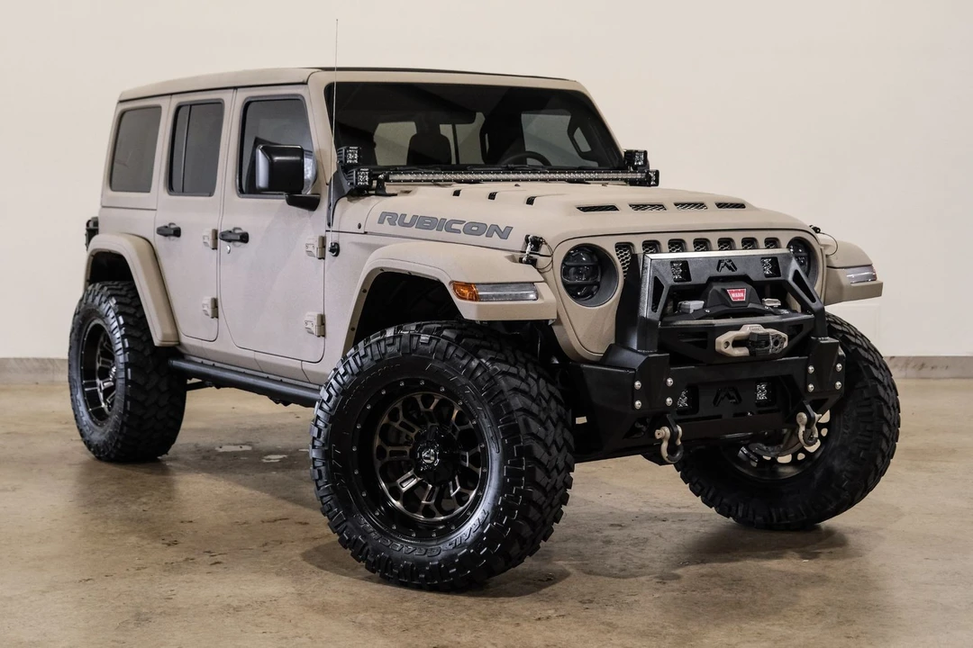 2019 Jeep JL Wrangler - Image 5 of 12