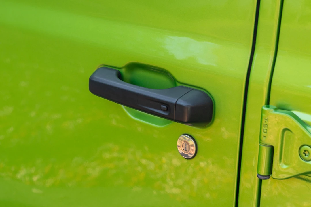 2019 Jeep JL Wrangler - Image 25 of 31