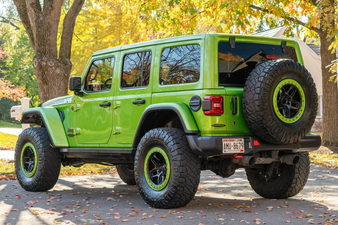2019 Jeep JL Wrangler - Image 8 of 31