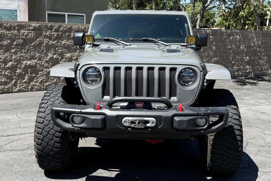 2019 Jeep JL Wrangler - Image 2 of 31