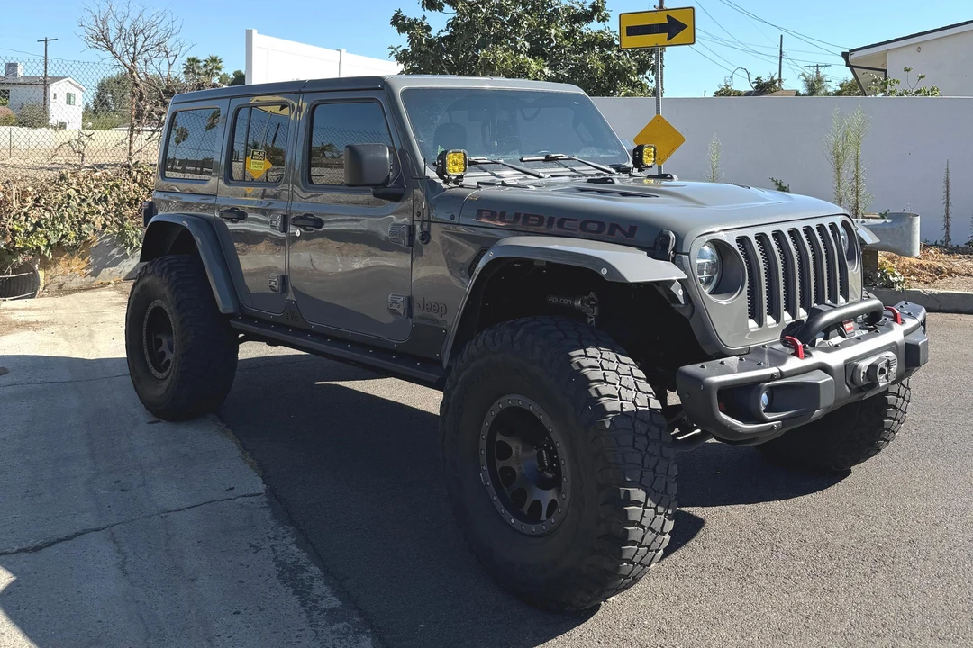 2019 Jeep JL Wrangler - Image 24 of 31