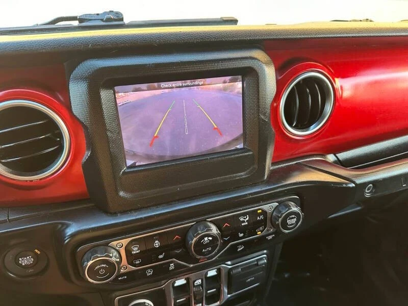 2019 Jeep JL Wrangler - Image 18 of 21
