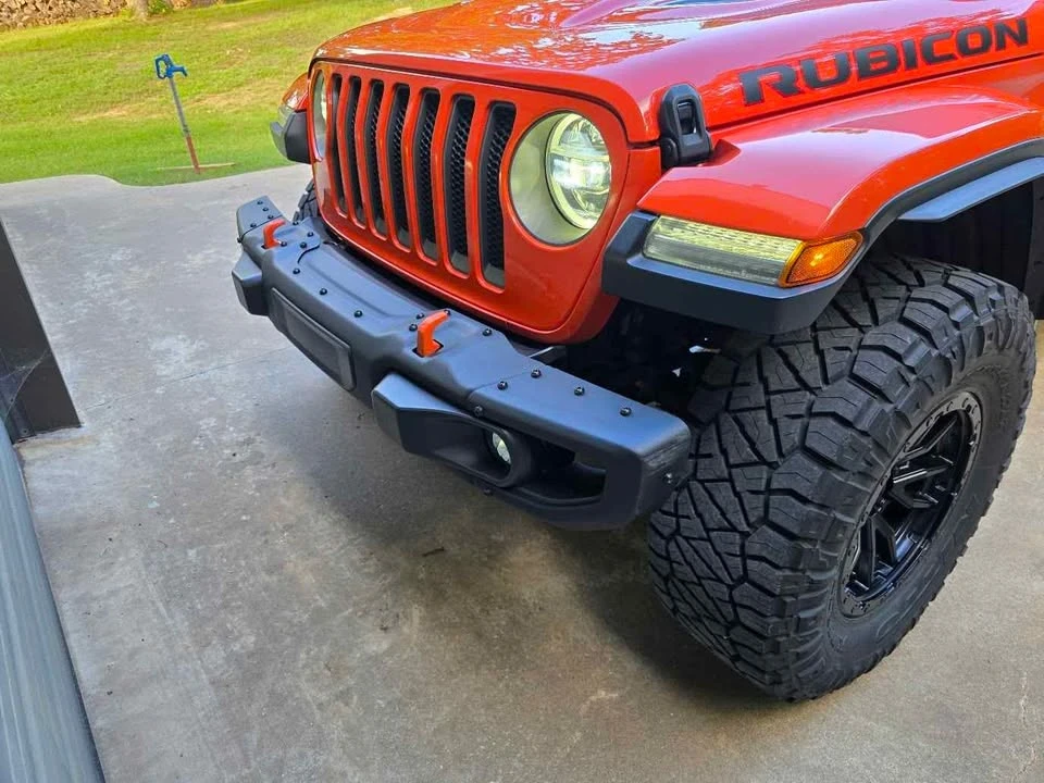 2019 Jeep JL Wrangler - Image 3 of 10