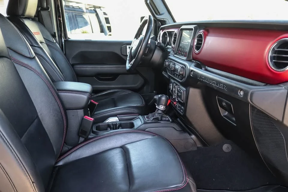 2019 Jeep JL Wrangler - Image 6 of 7