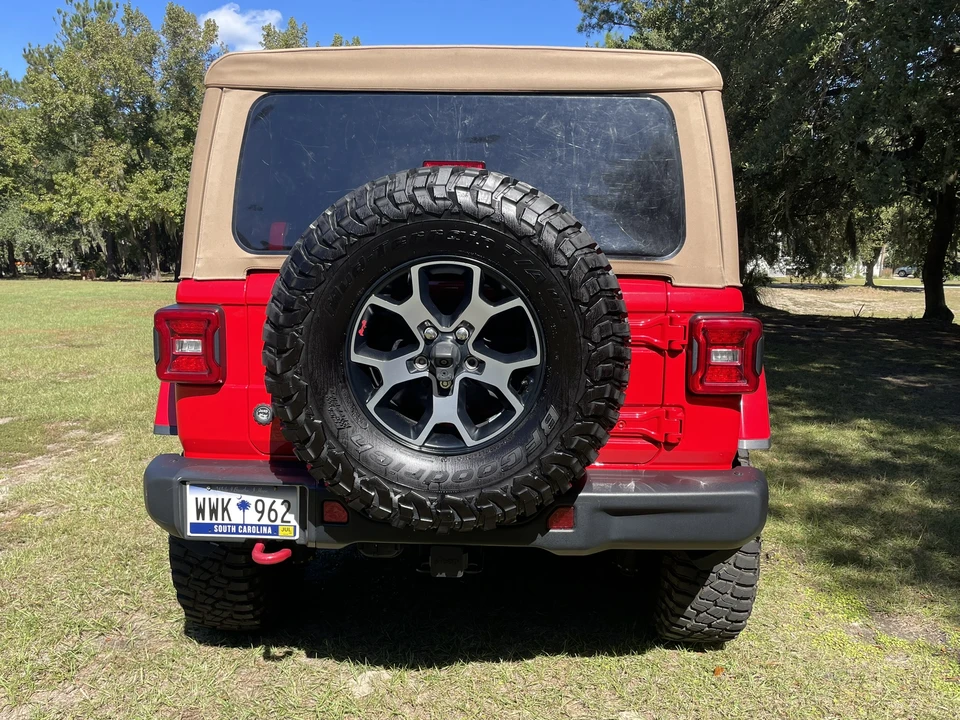 2019 Jeep JL Wrangler - Image 13 of 31