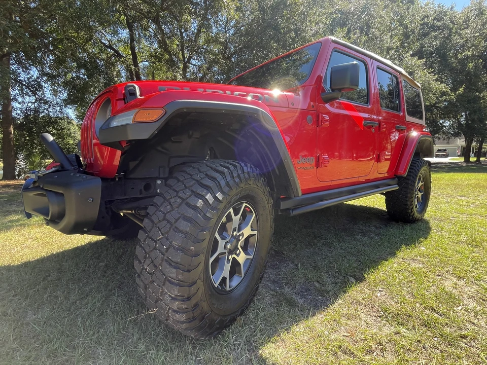 2019 Jeep JL Wrangler - Image 4 of 31