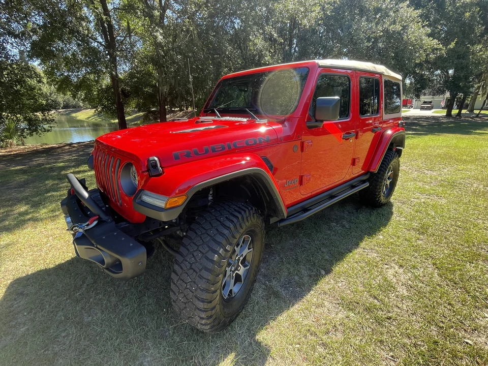 2019 Jeep JL Wrangler - Image 3 of 31