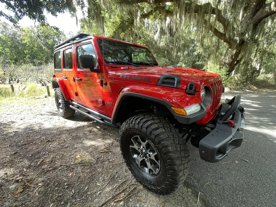 2019 Jeep JL Wrangler - Image 30 of 31
