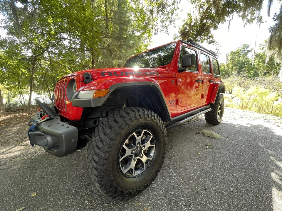 2019 Jeep JL Wrangler - Image 20 of 31