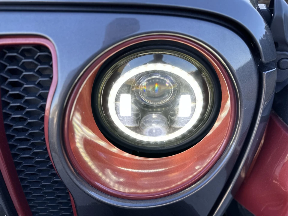2019 Jeep JL Wrangler - Image 21 of 31