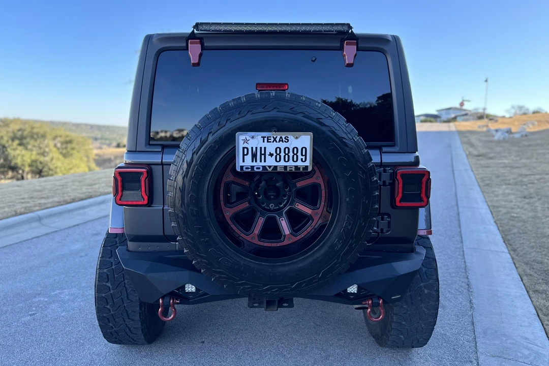 2019 Jeep JL Wrangler - Image 5 of 31
