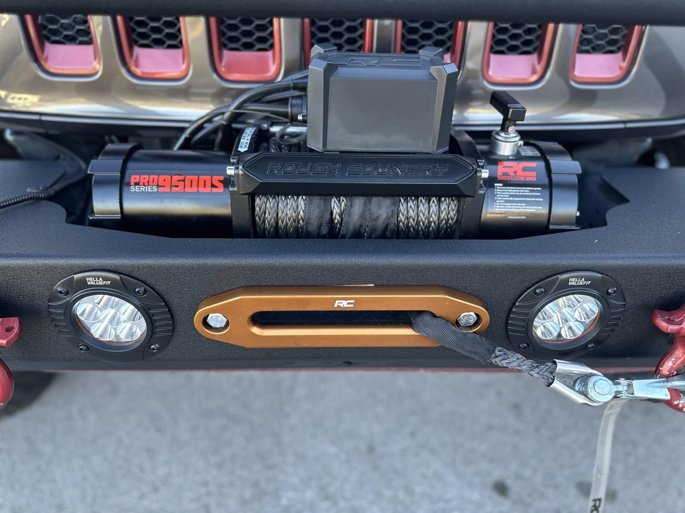 2019 Jeep JL Wrangler - Image 18 of 31