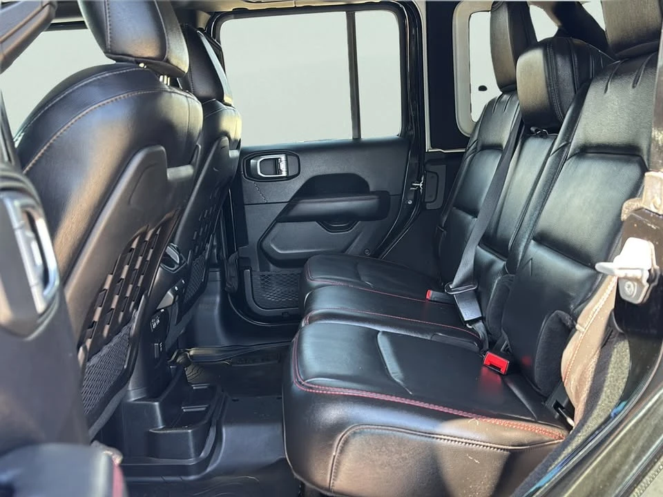 2019 Jeep JL Wrangler - Image 14 of 20
