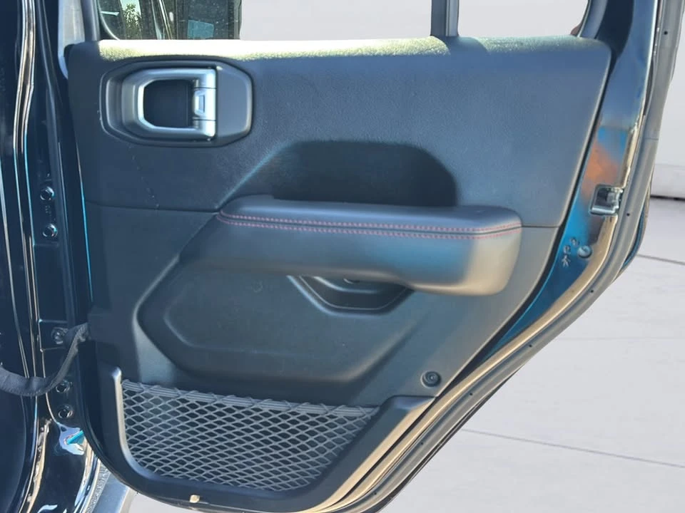 2019 Jeep JL Wrangler - Image 11 of 20