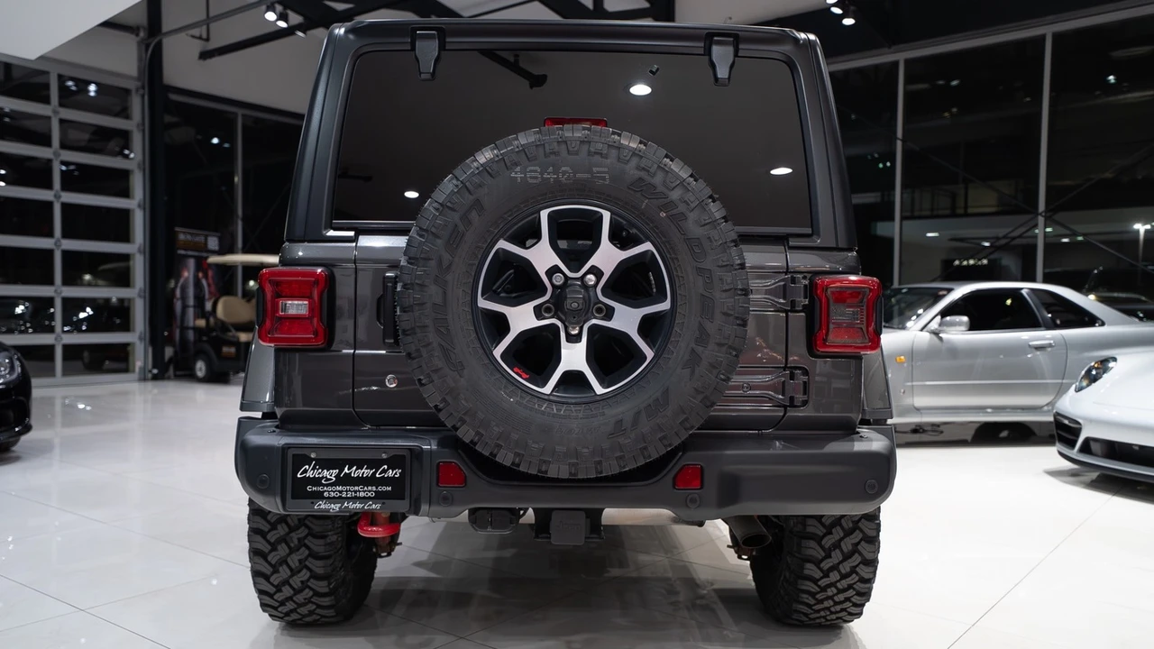 2019 Jeep JL Wrangler - Image 5 of 31