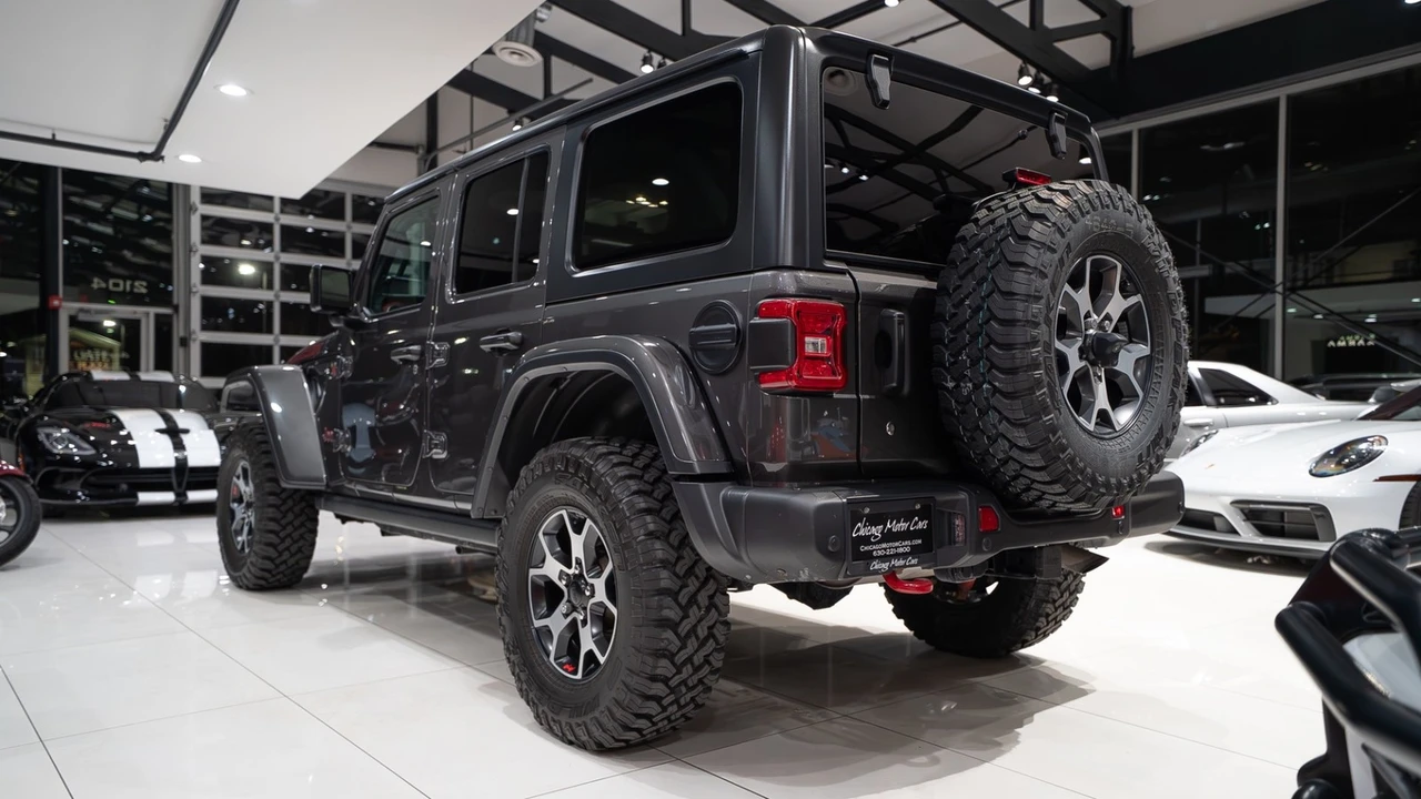 2019 Jeep JL Wrangler - Image 4 of 12