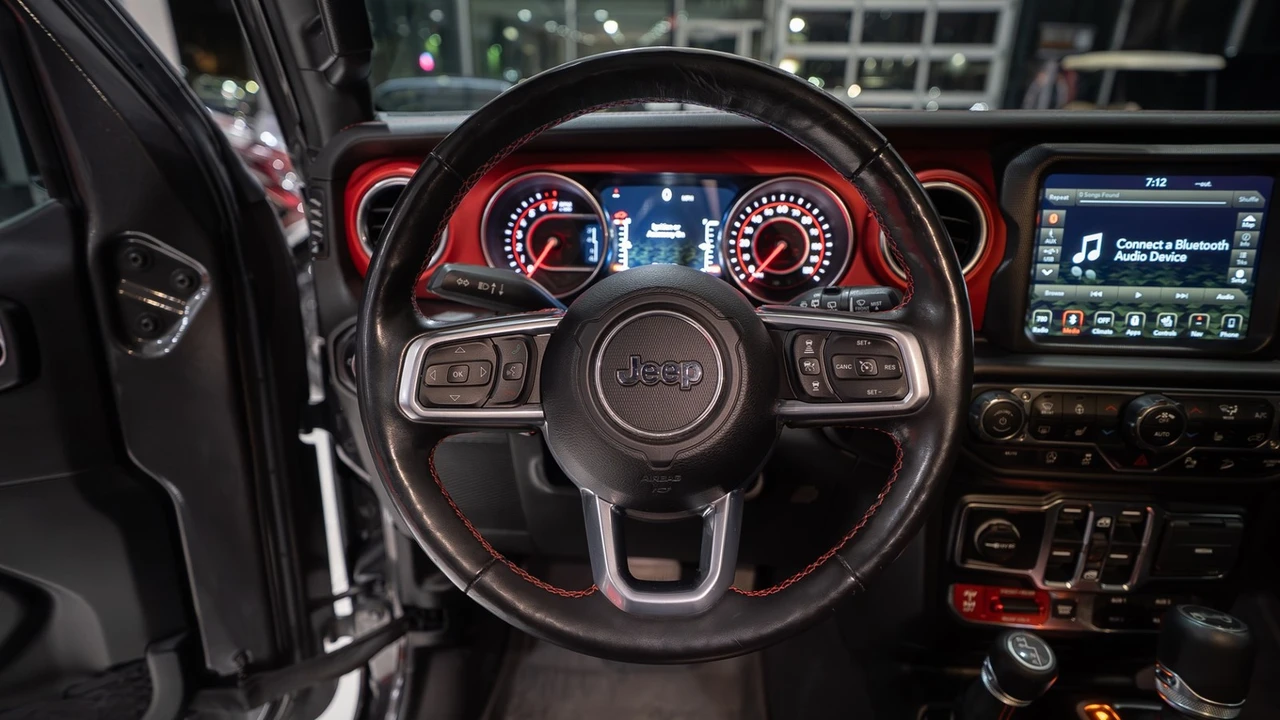 2019 Jeep JL Wrangler - Image 20 of 31