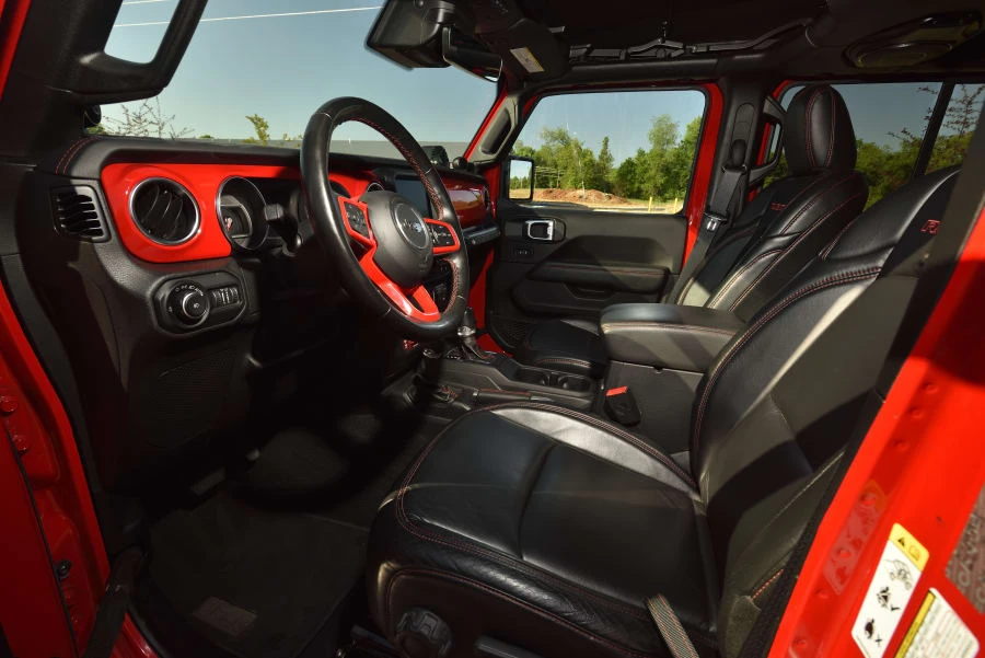 2019 Jeep JL Wrangler - Image 30 of 31