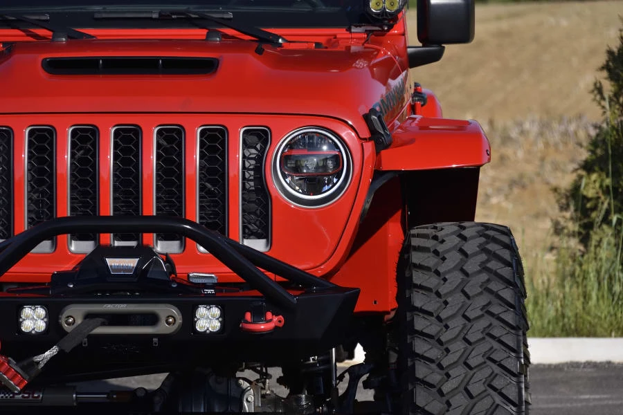 2019 Jeep JL Wrangler - Image 12 of 31