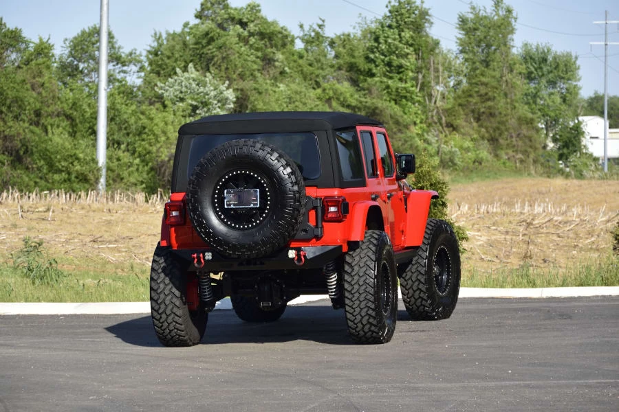 2019 Jeep JL Wrangler - Image 19 of 31