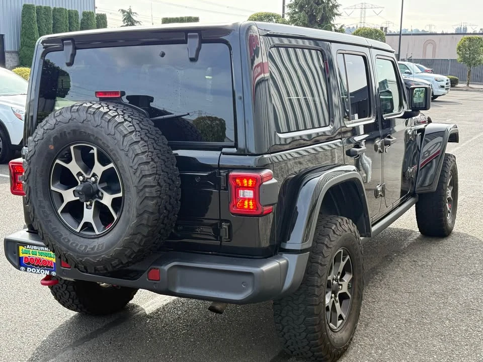 2019 Jeep JL Wrangler - Image 3 of 15