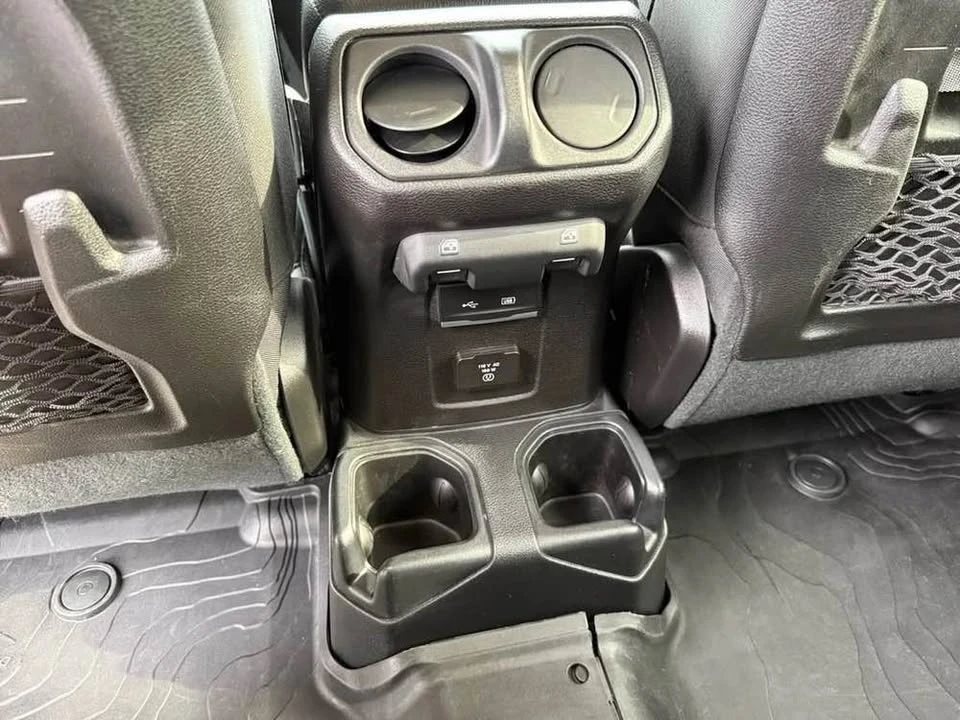 2019 Jeep JK Wrangler - Image 13 of 15