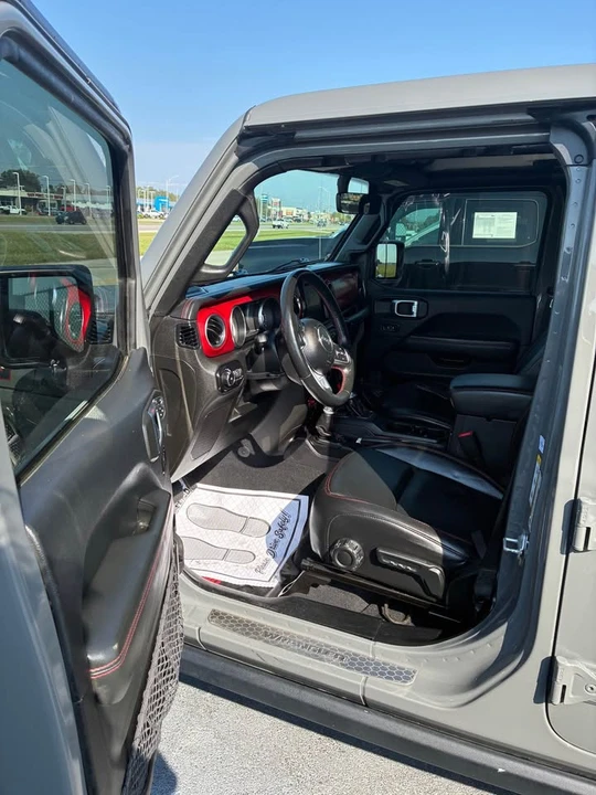 2019 Jeep JL Wrangler - Image 7 of 10