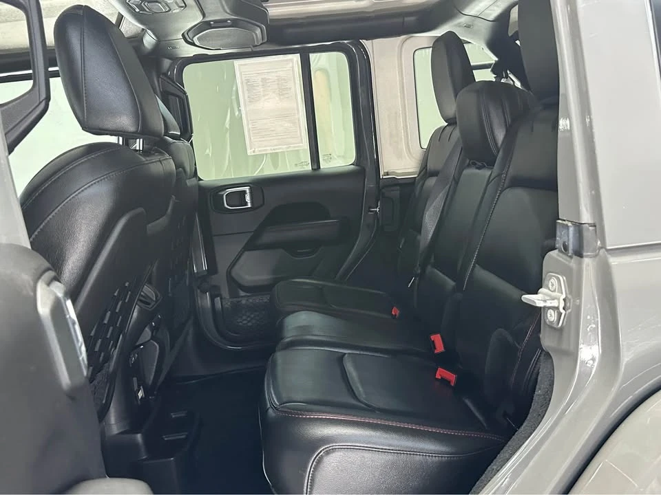 2019 Jeep JL Wrangler - Image 15 of 20