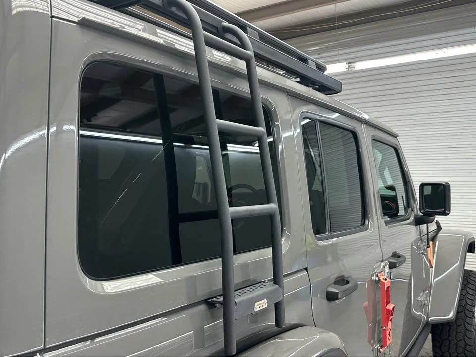 2019 Jeep JL Wrangler - Image 10 of 20