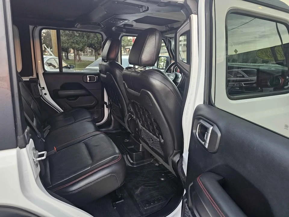 2019 Jeep JL Wrangler - Image 12 of 21