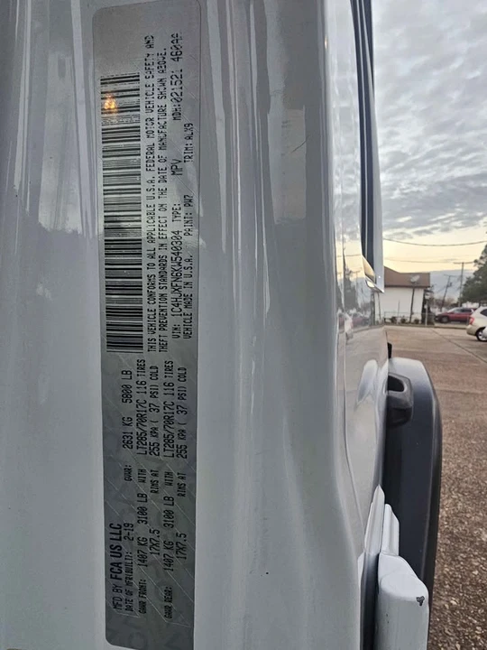 2019 Jeep JL Wrangler - Image 20 of 21