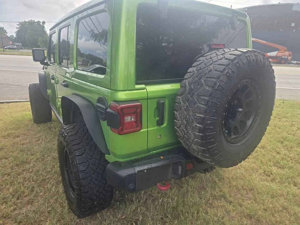 2019 Jeep JL Wrangler - Image 3 of 7