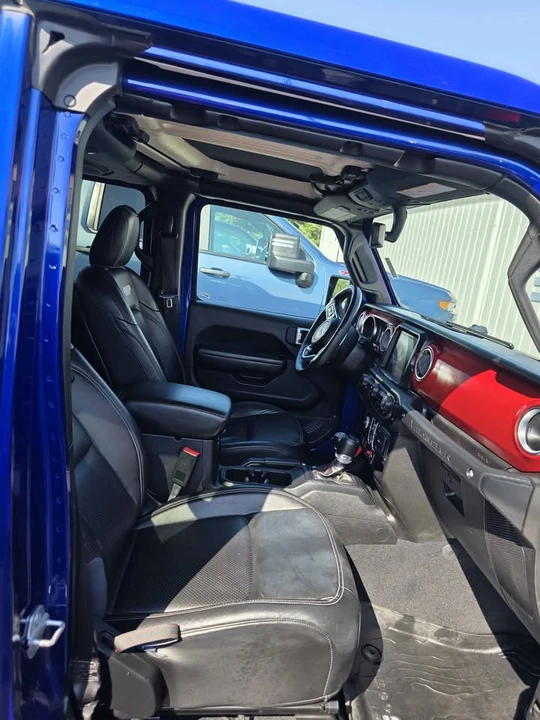 2019 Jeep JL Wrangler - Image 6 of 8