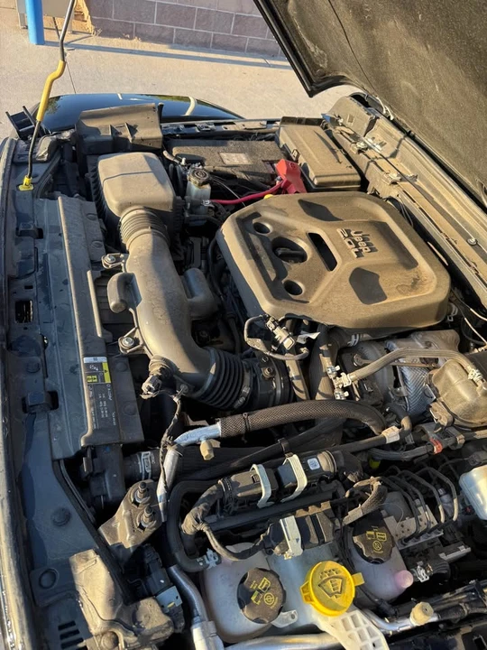 2019 Jeep JL Wrangler - Image 17 of 20