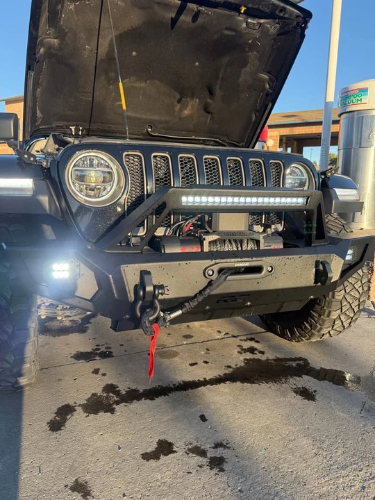 2019 Jeep JL Wrangler - Image 18 of 20