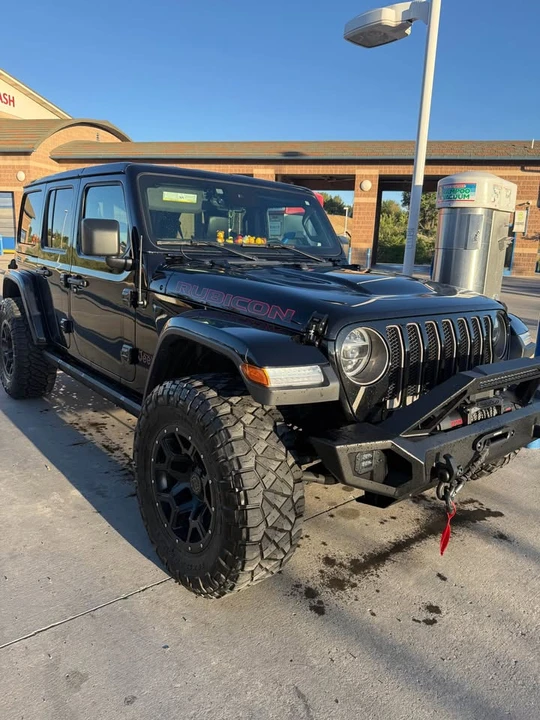 2019 Jeep JL Wrangler - Image 4 of 20