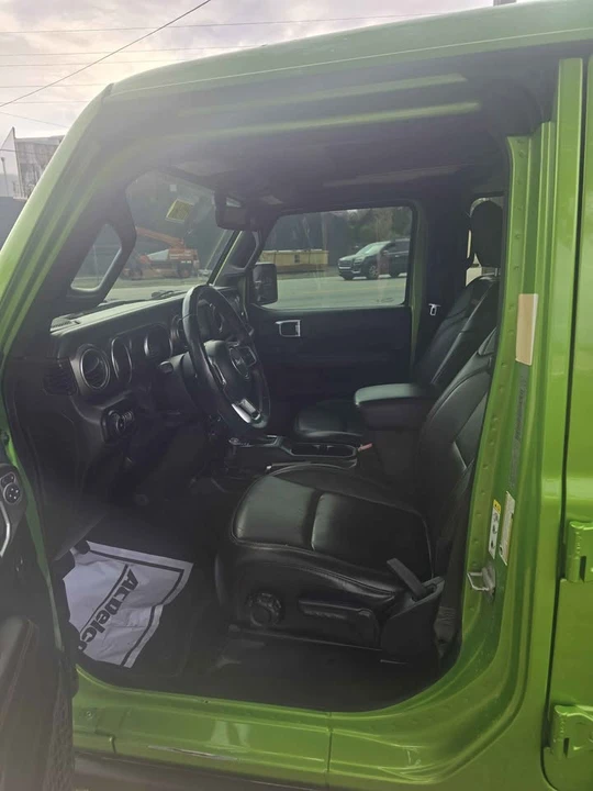2019 Jeep JL Wrangler - Image 6 of 7