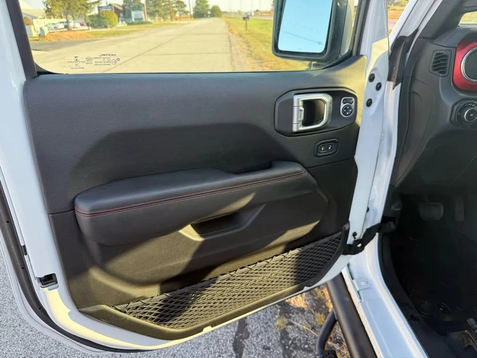 2019 Jeep JL Wrangler - Image 7 of 20