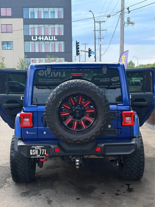 2019 Jeep JL Wrangler - Image 7 of 20