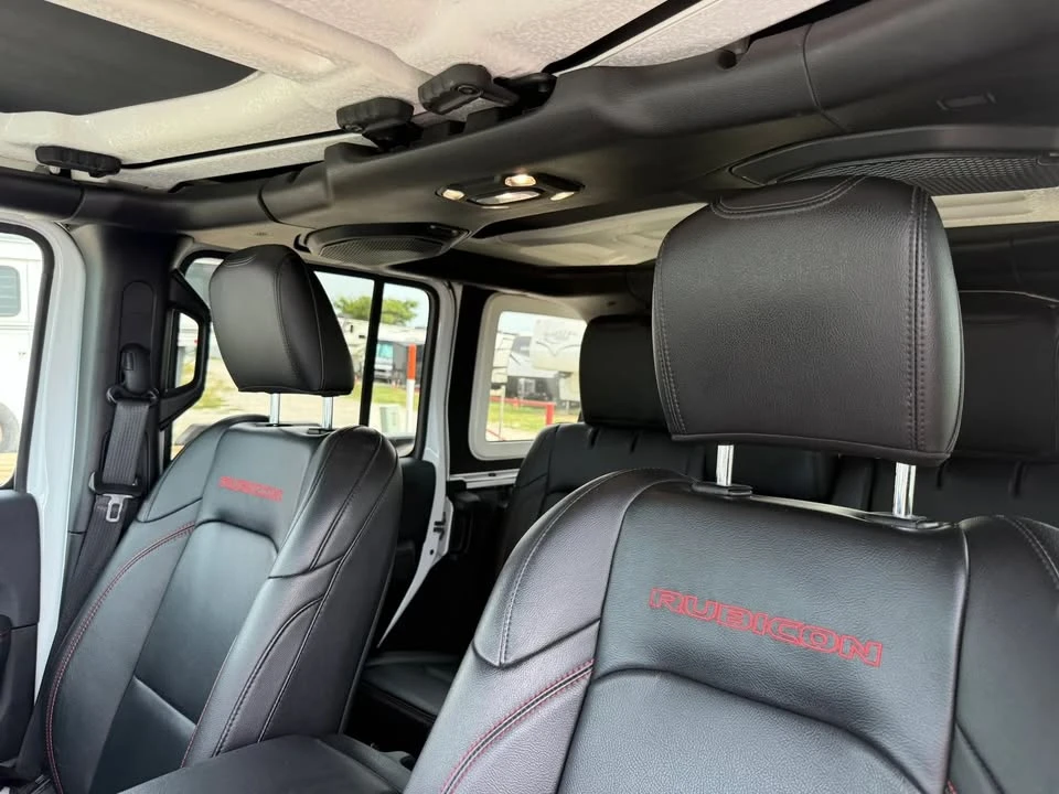 2019 Jeep JL Wrangler - Image 13 of 20