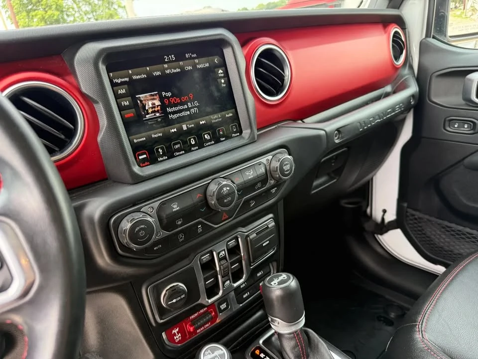 2019 Jeep JL Wrangler - Image 11 of 20