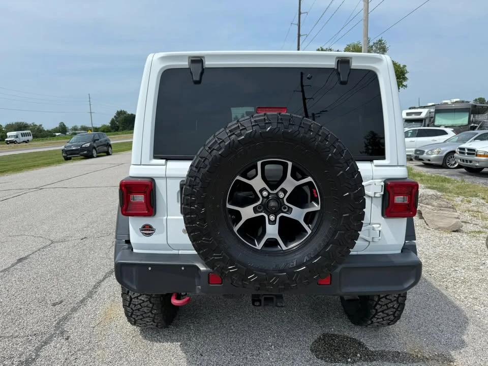 2019 Jeep JL Wrangler - Image 3 of 20